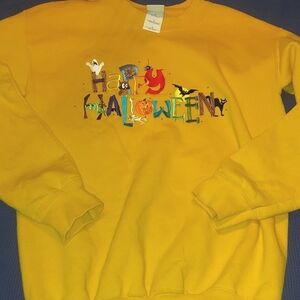 90s vintage gildan heavy crew with amazing Halloween embroidered graphics